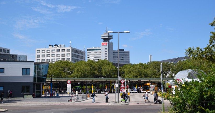 Berlin ZOB - Busbahnhof am Messegelände.