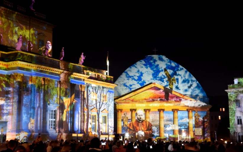 Festival of Light - Deutsche Staatsoper und St. Hedwigs-Kathedrale - Oktober 2018.