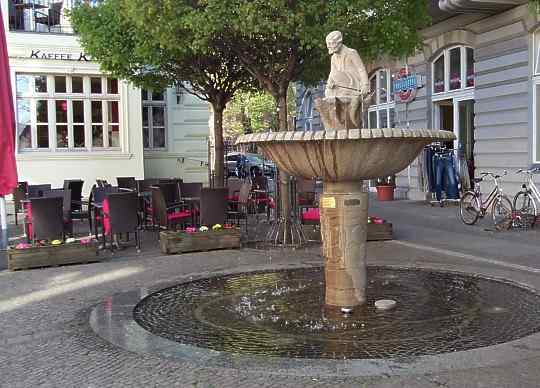 Fritze Bollmann-Brunnen in der Innenstadt Brandenburg
