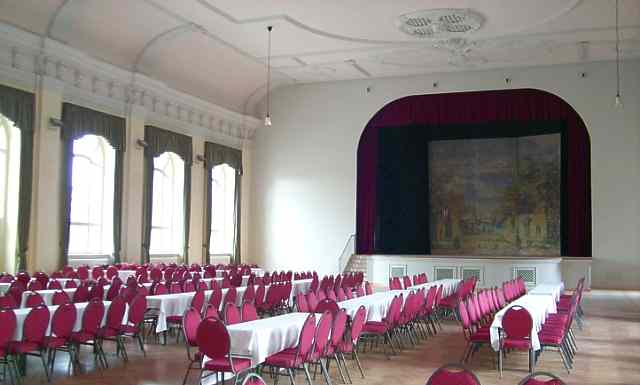 Bismarckhoehe-Grosser Ballsaal - restauriert