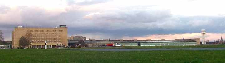 Berliner Zentralflughafen Tempelhof