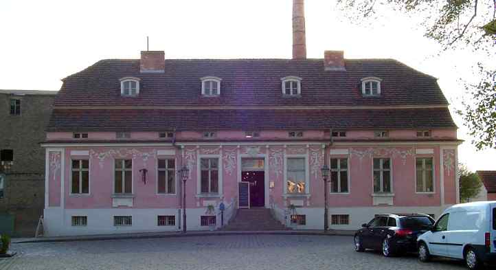 Lendelhaus - ehemalige älteste Obst-Saftfabrik Werders