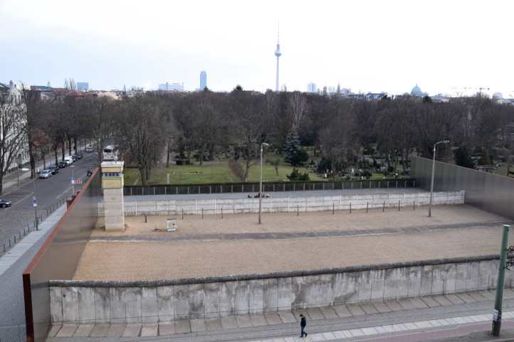 Mauer Gedenkstätte in Berlin, Bernauer Str./ Ecke Ackerstraße