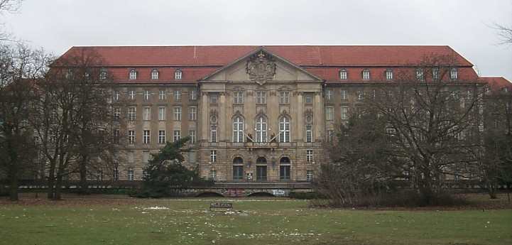 Kammergericht in Schöneberg