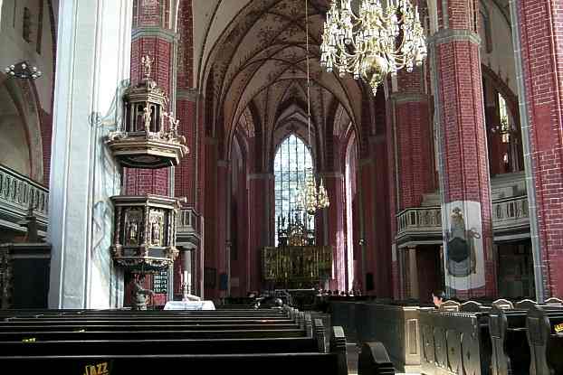 Im Kirchenschiff der St. Katharinenkirche Brandenburg