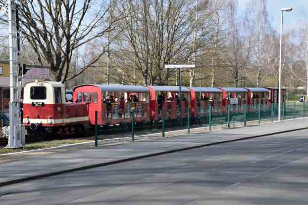 Diesellokzug der Cottbuser Parkeisenbahn