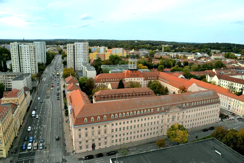 Totale des Groen Militr-Waisenhauses vom Turm der Garnisonkirche.