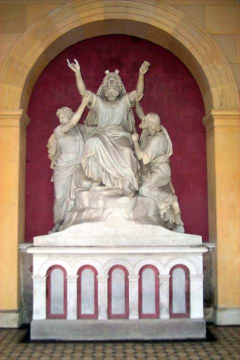 Mose im Gebet - Atrium Friedenskirche - in Sanssouci.