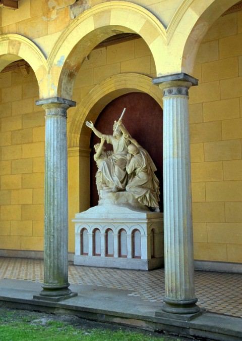 Mose im Gebet - Atrium Friedenskirche - in Sanssouci.