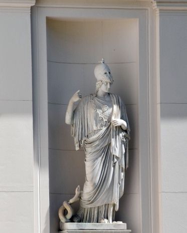 Athene, Statue der Göttin der Weisheit