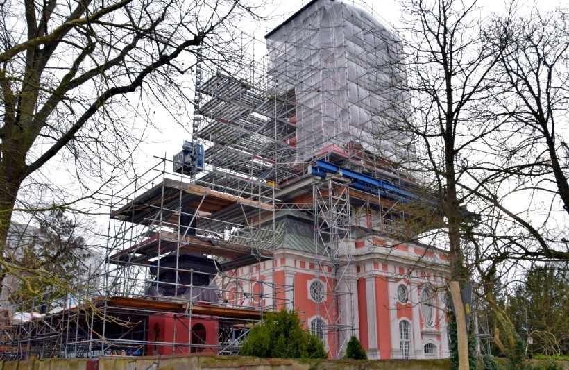 Wiederaufbau des Glockenturms der Schlosskirche Buch - 2024.