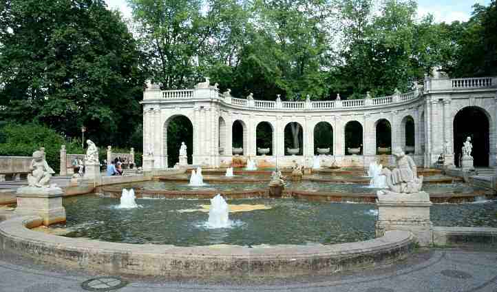 Märchenbrunnen im Volkspark Friedrichshain - Berlin
