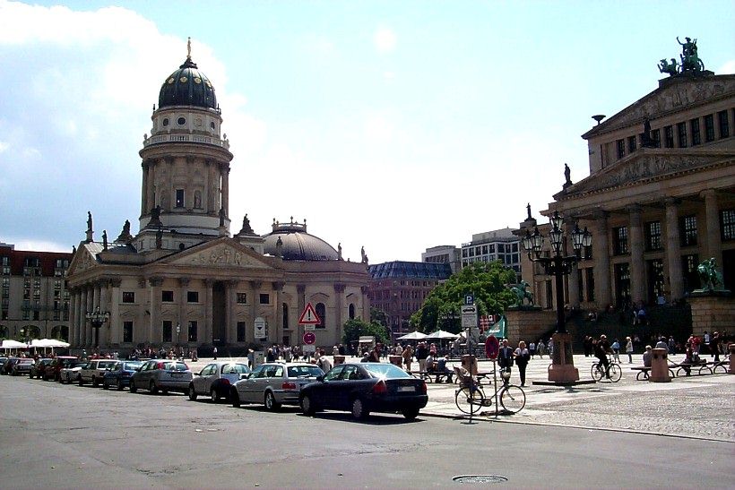 Besucherandrang, Gendarmenmart in Berlin.