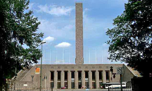 Glockenturm am Maifeld - Olympiastadion Berlin