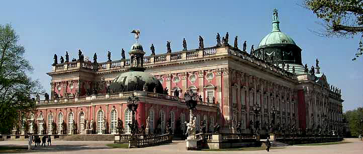Neue Palais im Park von Sanssouci