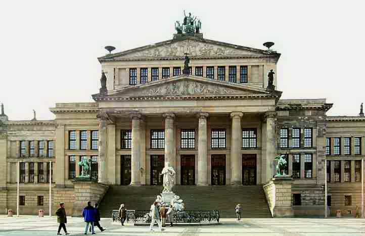 Eingang Schauspielhaus